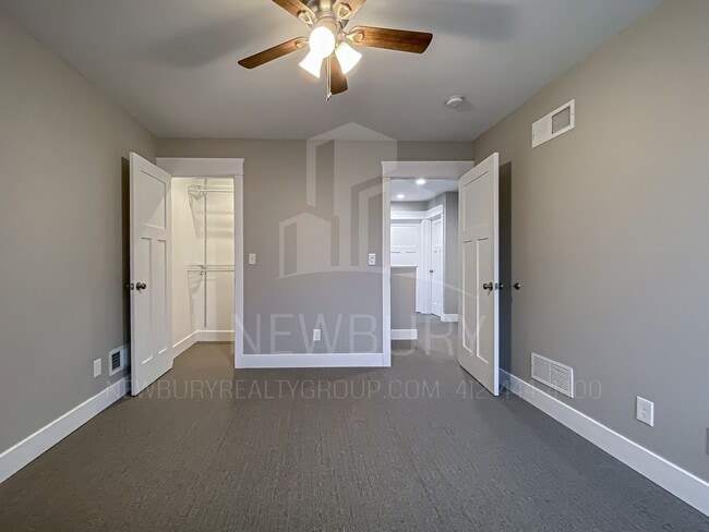 Building Photo - Be the First to Live in These Brand-New Luxury Homes — Now Pre-Leasing in Pittsburgh