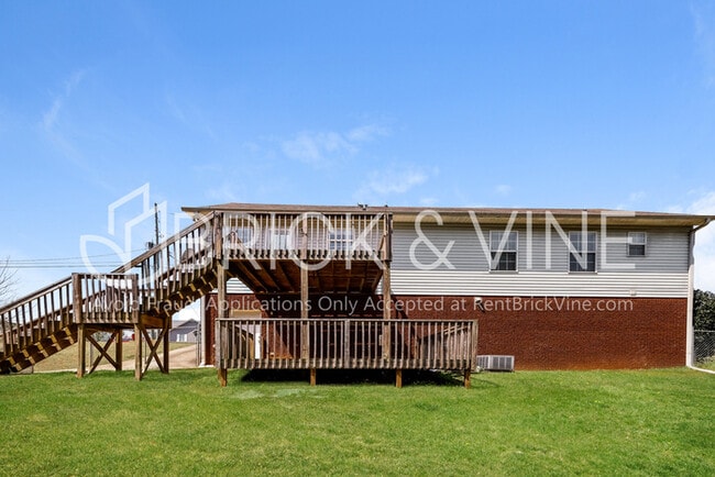 Building Photo - 7360 Old Acton Rd