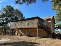 Building Photo - 6380 Green Meadow Dr