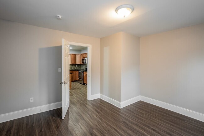 Building Photo - 308 Prince St