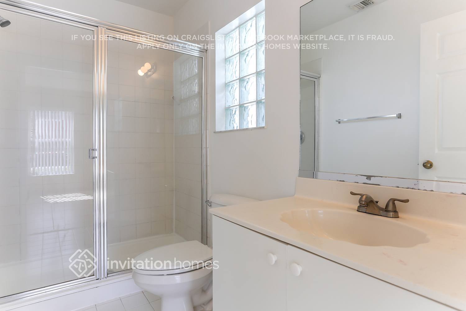 Building Photo - 8410 SW 157th Ct