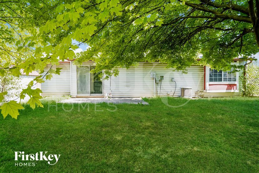 Building Photo - 2804 Grassy Creek Dr