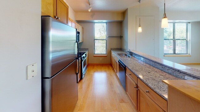 Interior Photo - West River Commons