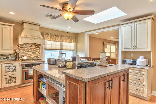 Building Photo - 106 Elizabeth Ave