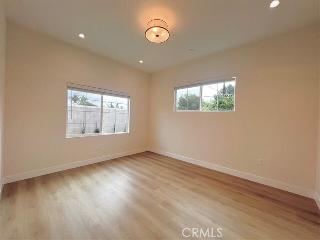 Building Photo - 1214 N Hidalgo Ave