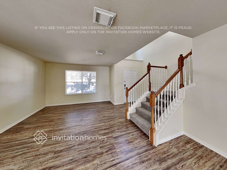 Building Photo - 6507 Dogwood Park Ln