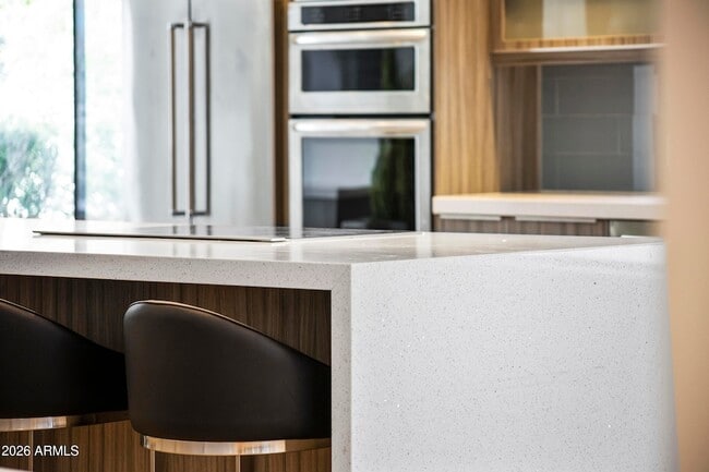 Building Photo - 6834 N 72nd Pl