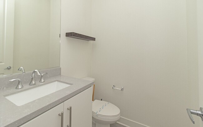 Building Photo - 3138 Asto Pl