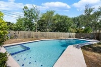 Building Photo - 6706 Willamette Dr