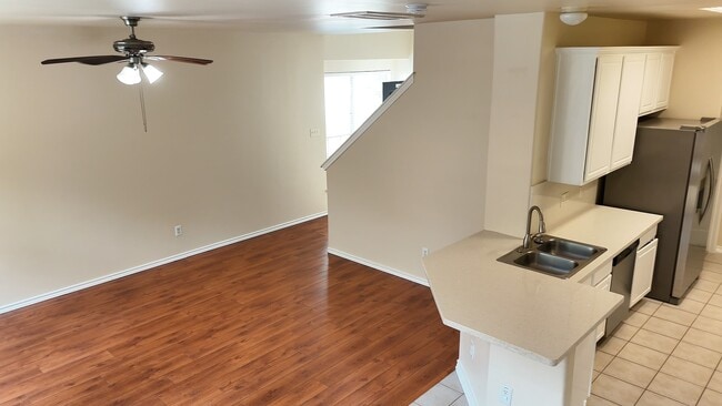 Building Photo - 39 S Camellia Grove Cir