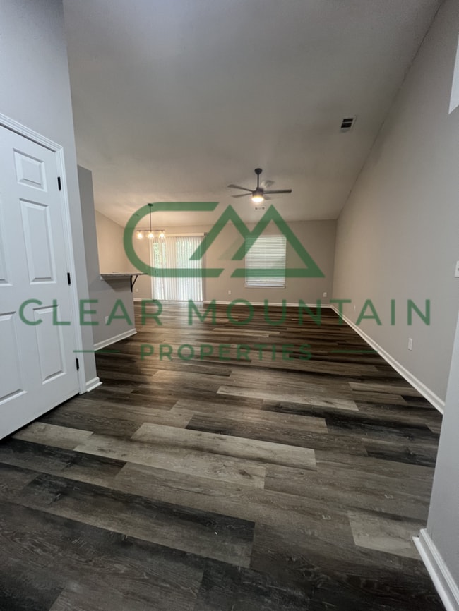 Building Photo - Move-in Special! Limited-Time Leasing Offer!