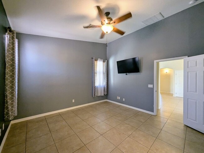 Building Photo - 3731 W St Kateri Dr