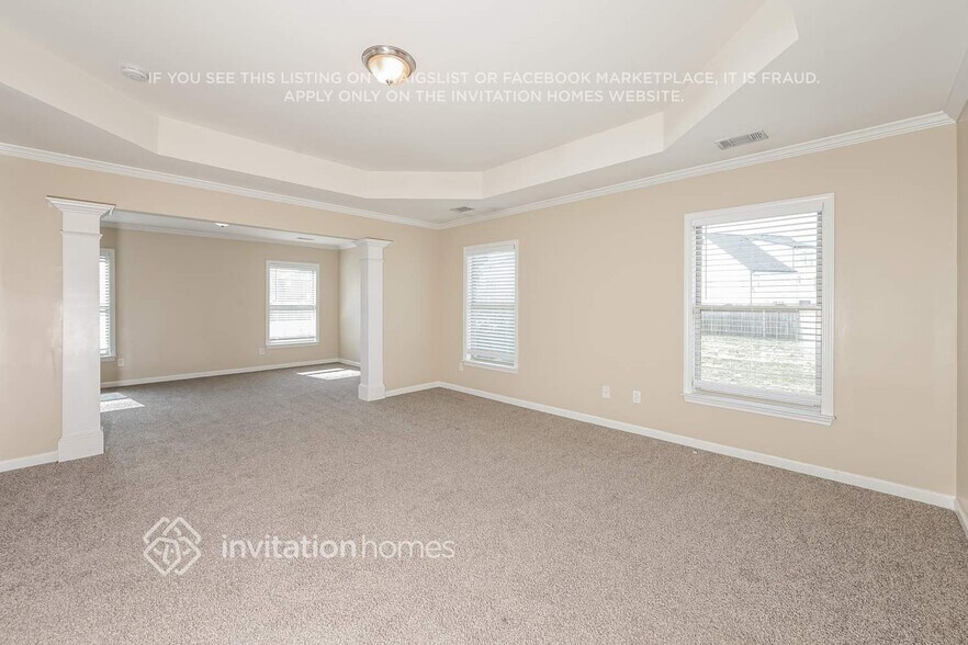 Building Photo - 6324 Stonelake Dr SW