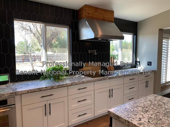 Building Photo - 32330 Shrimp Ln