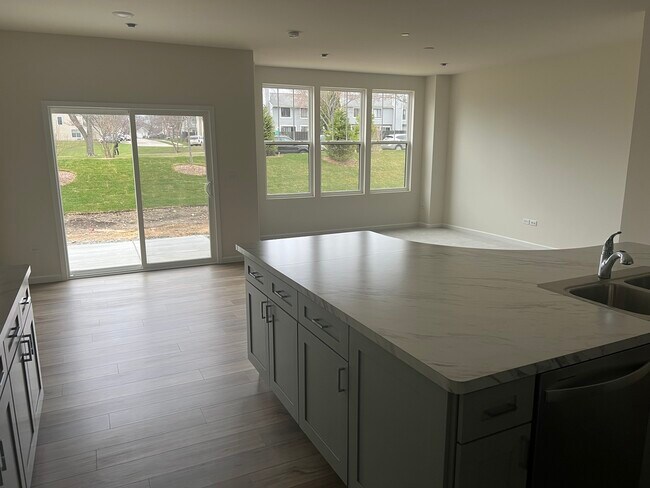 Building Photo - 1977 Leiter Way