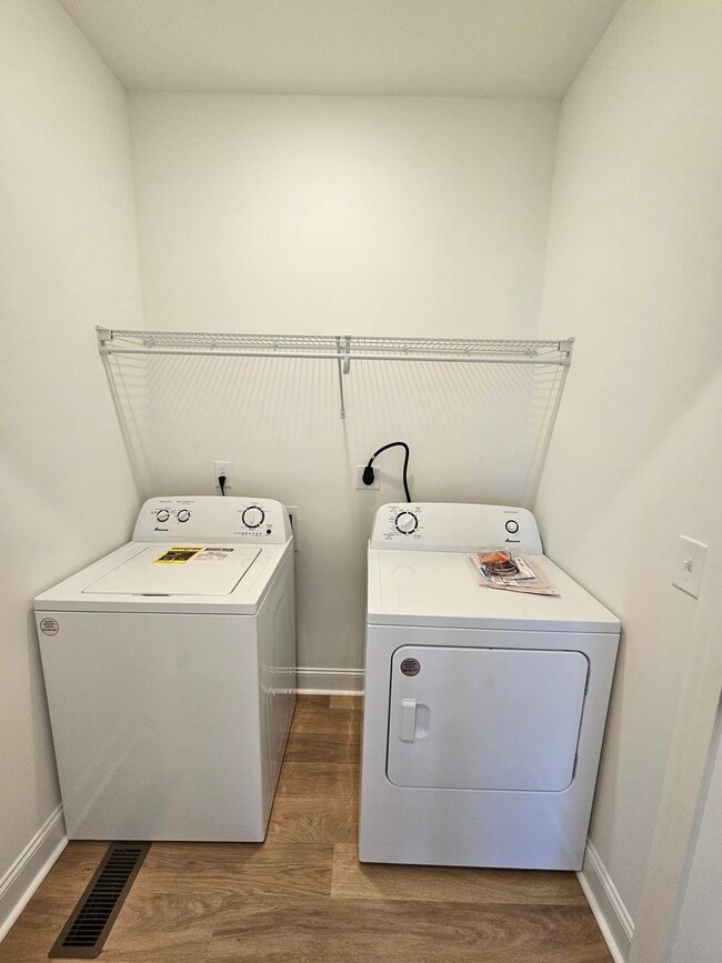 Building Photo - Brand-New Construction in Karns – Washer &...