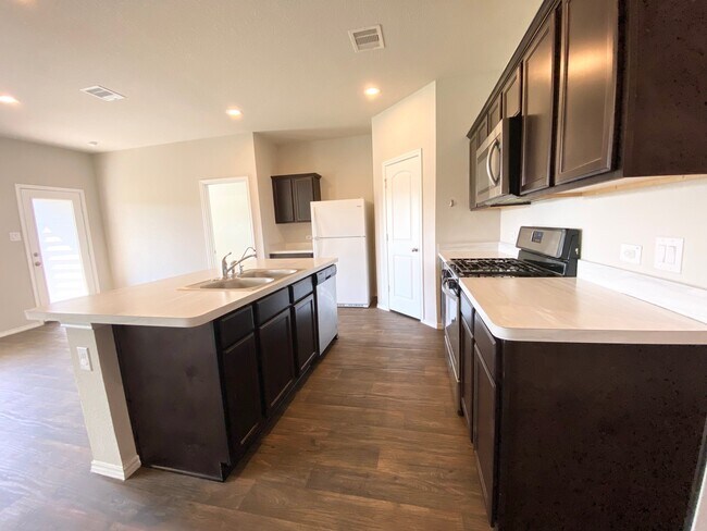 Building Photo - 21011 Bryant Maple Ct