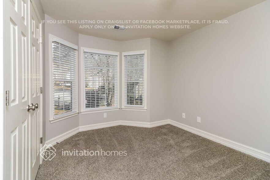 Building Photo - 3618 Broken Arrow Dr