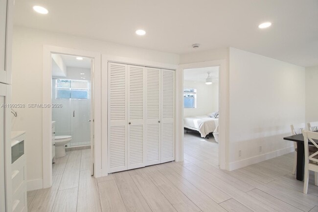 Building Photo - 1440 SE 15th St