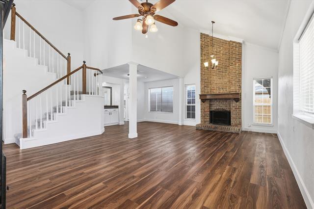 Building Photo - 1715 Southampton Dr