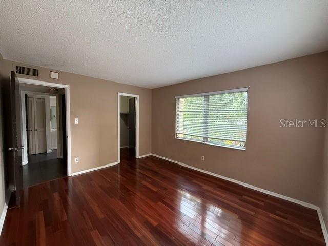 Building Photo - 3700 S Osprey Ave