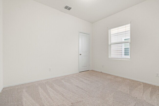 Building Photo - 5234 Winding Strm