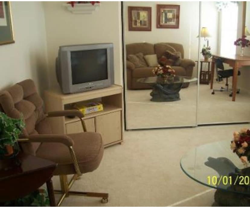 Building Photo - 10023 Bidwell Ct