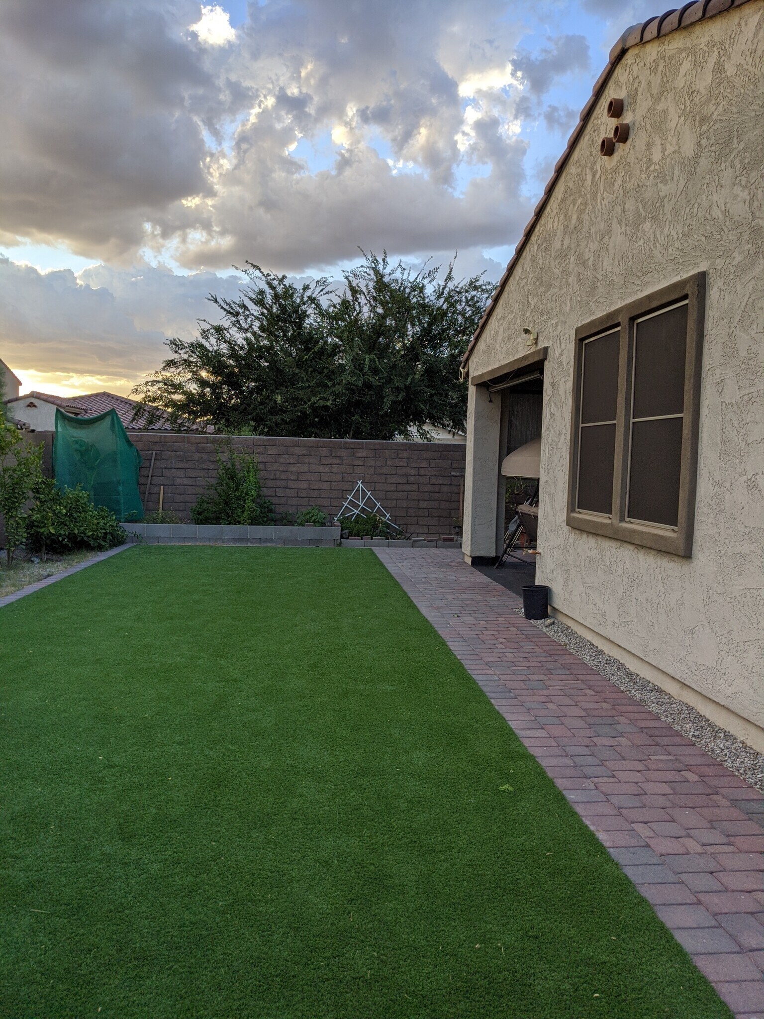 Building Photo - 22084 N 98th Dr