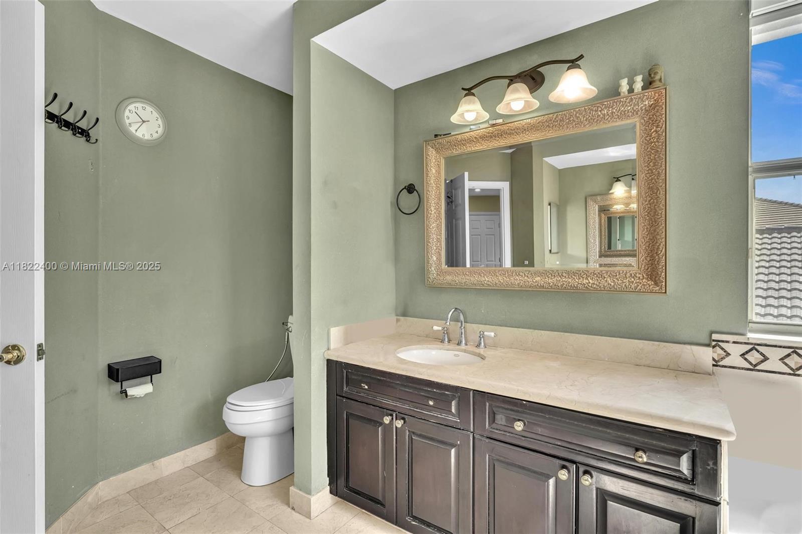 Building Photo - 16408 Sapphire Pl