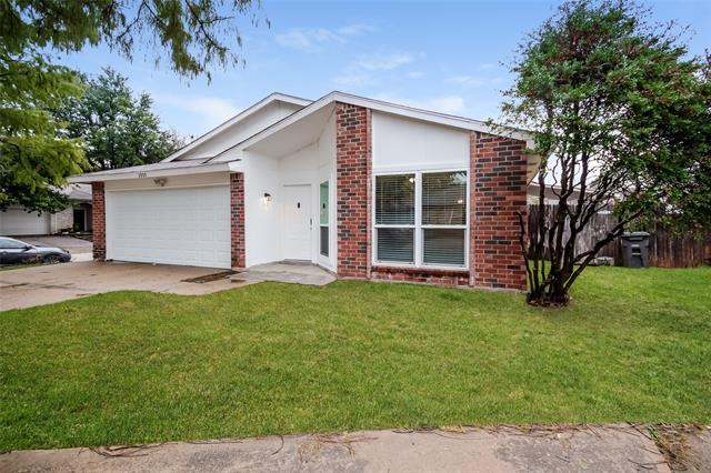 Building Photo - 2905 Forest Creek Dr