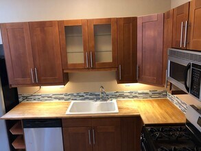 Building Photo - 3 Bedroom Arlington / Southside Slopes Tow...