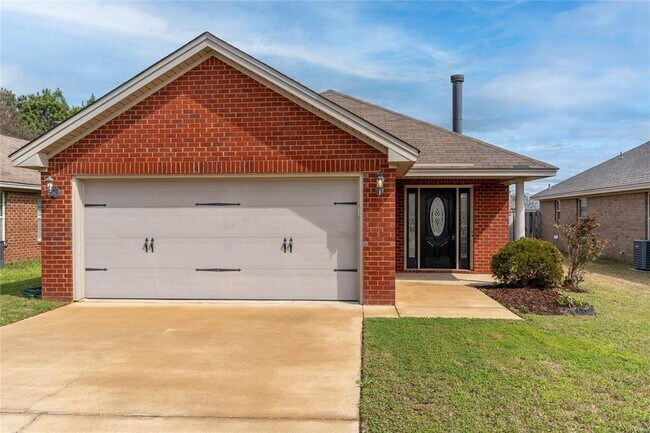Building Photo - 1818 Cotton Blossom Way