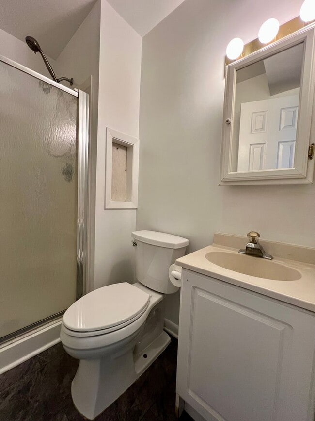 Building Photo - Beautiful 3bed-1.5 bath Home in Ambler!