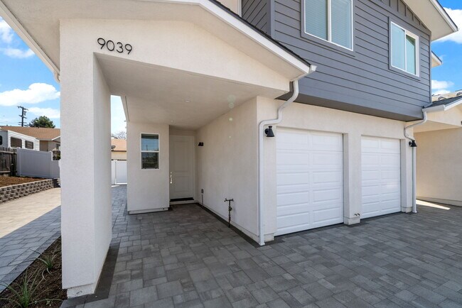 Building Photo - 9039 Meghan Ct