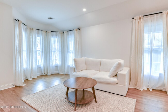 Building Photo - 22 Atlantic Ave