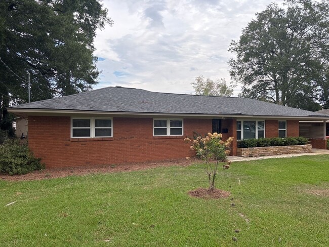 Building Photo - 3819 Marie Cook Dr