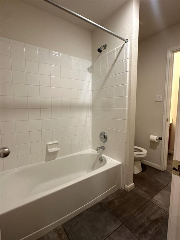 Building Photo - 722 Ranier Ln