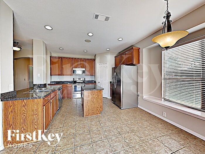 Building Photo - 816 Cutting Horse Dr