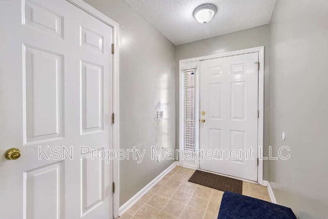 Building Photo - 13 Orchid Ln