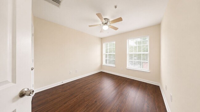 Building Photo - 763 Siena Palm Dr