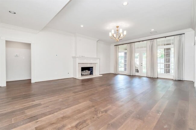 Building Photo - 13402 Sweet Surrender Ct