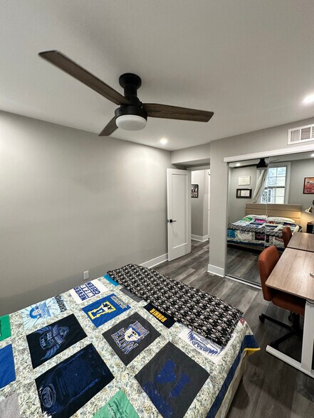 Building Photo - 720 Lombard St