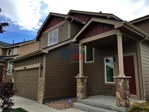 Building Photo - 2360 Sierra Springs Dr