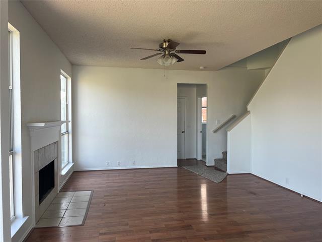 Building Photo - 7929 Park Ridge Dr