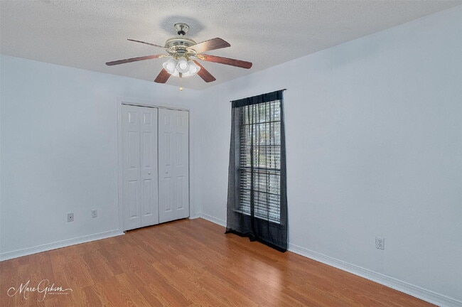 Building Photo - 3410 Woodvine Cir