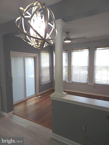 Building Photo - 7903 Canter Ct