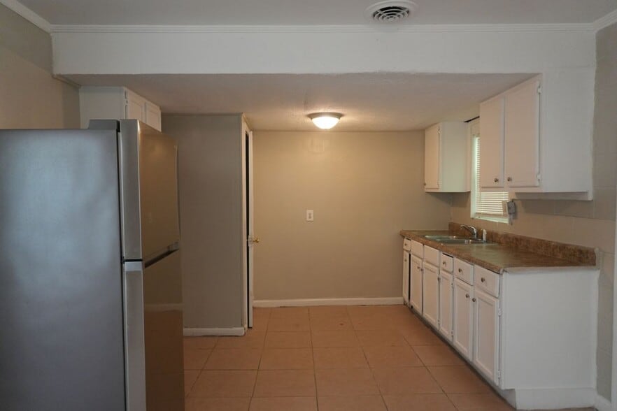 Building Photo - 1224 Appling Ct