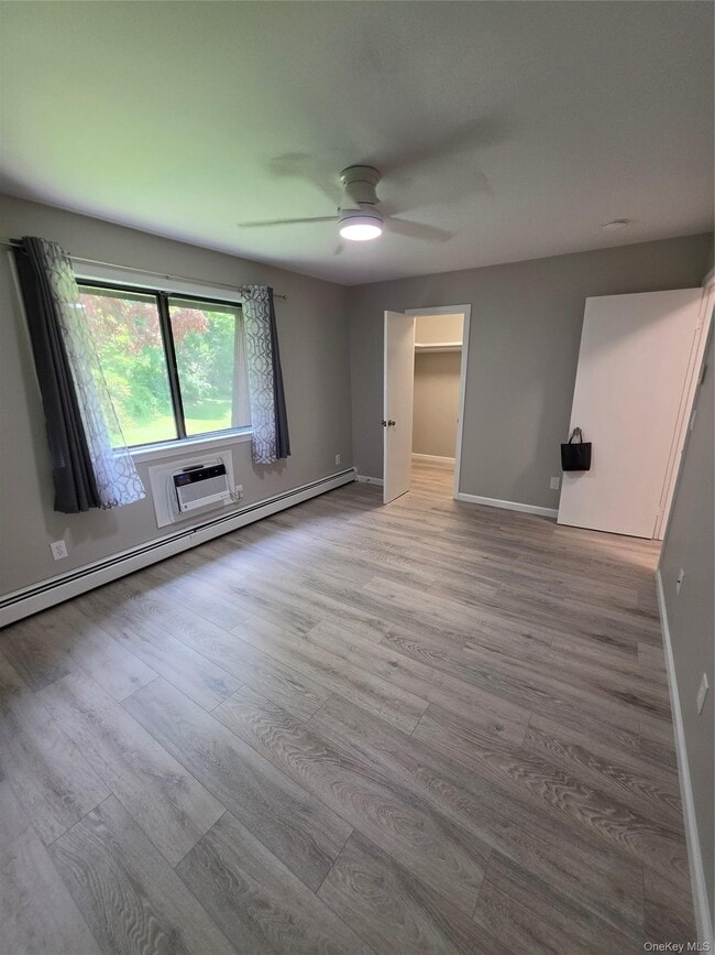 Building Photo - 2104 Cherry Hill Dr