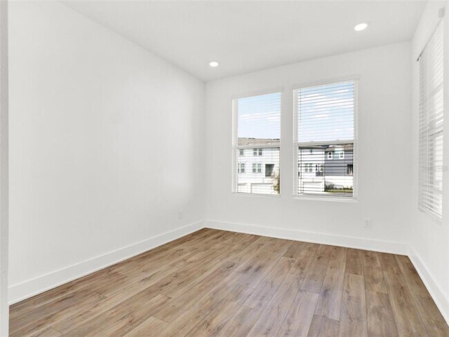 Building Photo - 12452 Koshiba Alley