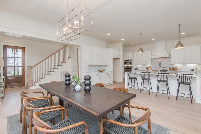 This photo is of a completed version of the same floor plan and same designer finishes - representative only. - 1945b Kimbark Dr